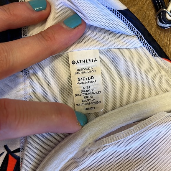 Athleta High Neck Bikini Top in a Print Size 34 D/DD - Picture 6 of 7